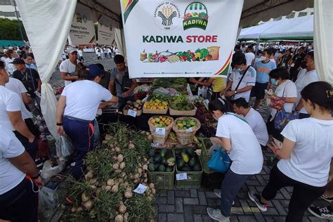 fti terminal photos|The KADIWA Distribution Hub .